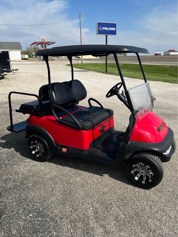 Golf Carts HENDREN'S SPORT CENTER Gridley, IL (309) 7472596